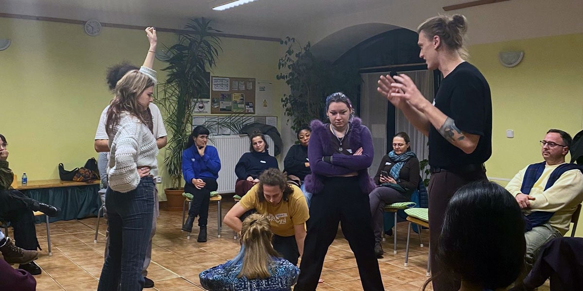 Theatre of the Oppressed in Non-Formal Education with young Refugees